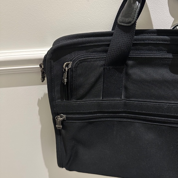 Tumi Briefcase - Picture 4 of 11